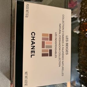 Chanel Limited Edition Les Beiges eyeshadow pallet